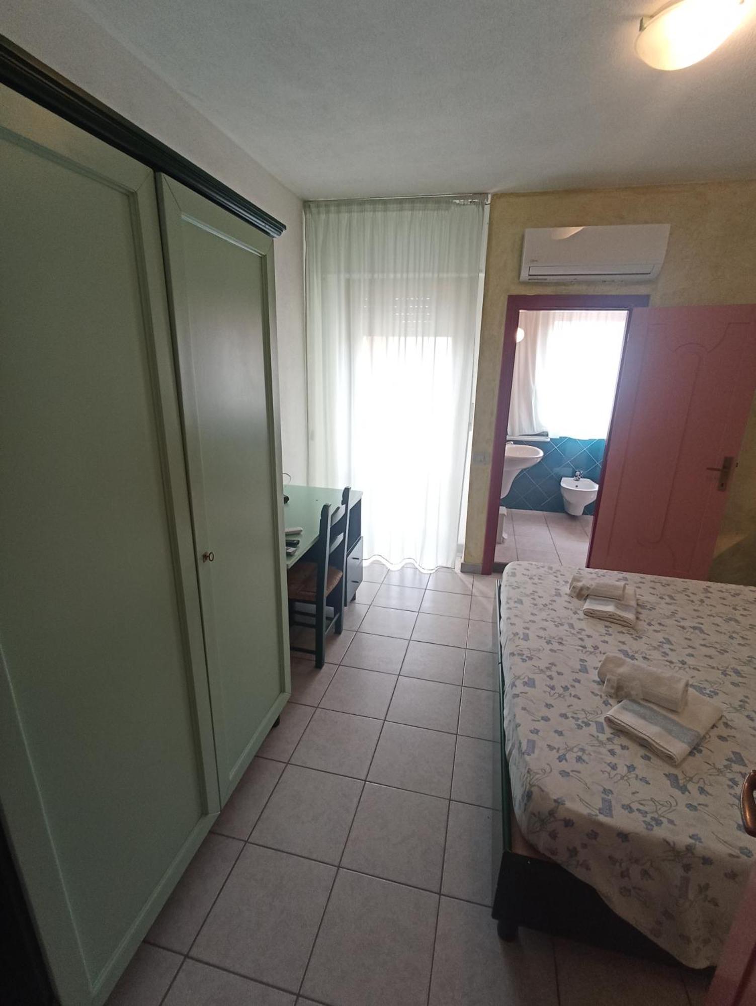 Hotel S'Ustiarvu- Nuova Gestione Cala Liberotto Exterior foto