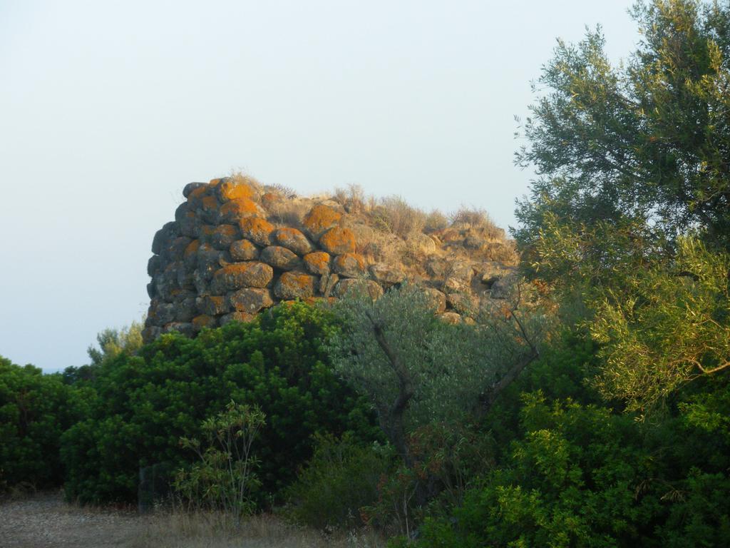 Hotel S'Ustiarvu- Nuova Gestione Cala Liberotto Exterior foto